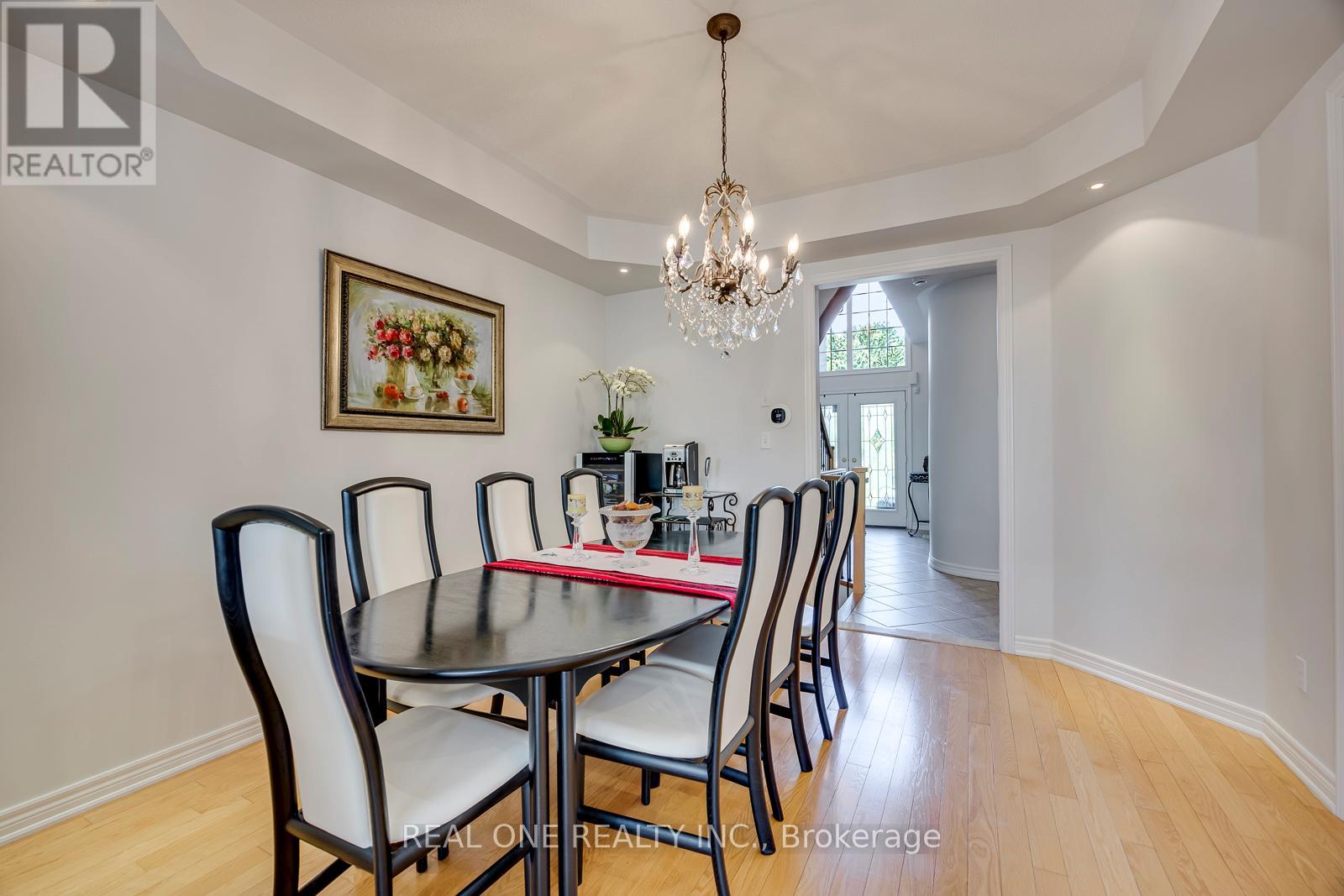 1126 Woodington Lane, Oakville, Ontario  L6H 7T9 - Photo 7 - W13333172