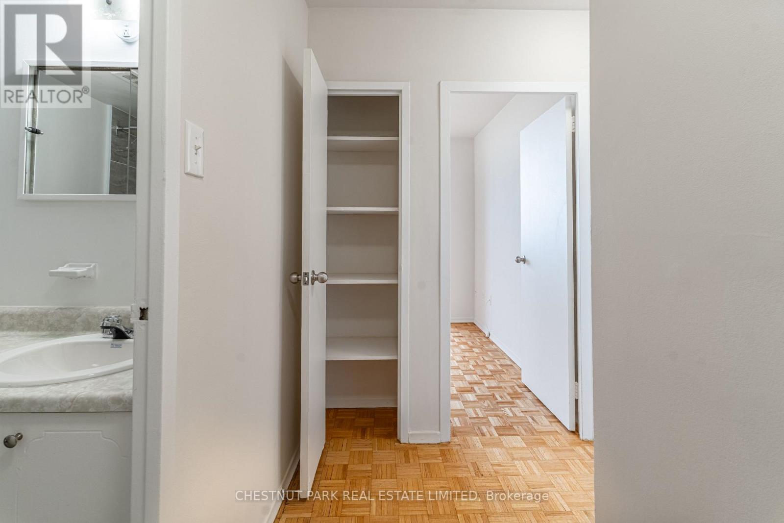 806 - 40 Goldstone Road, Toronto, Ontario  M2J 3C7 - Photo 3 - C13249924