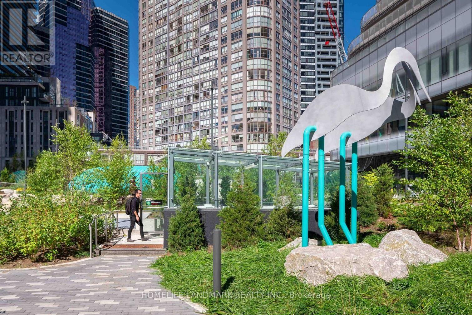 912 - 11 Wellesley Street W, Toronto, Ontario  M4Y 0G4 - Photo 17 - C13131626