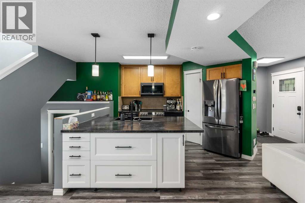 72 New Brighton Common SE, Calgary, Alberta  T2Z 0T9 - Photo 8 - A2317538