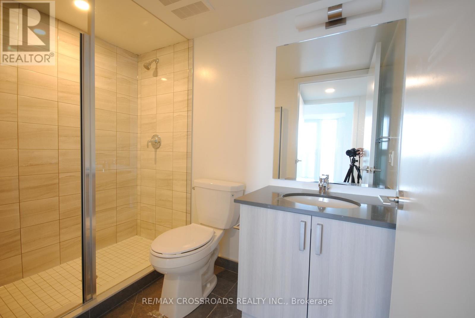 417 - 1010 Sandy Beach Road, Pickering, Ontario  L1W 3V9 - Photo 10 - E13341354