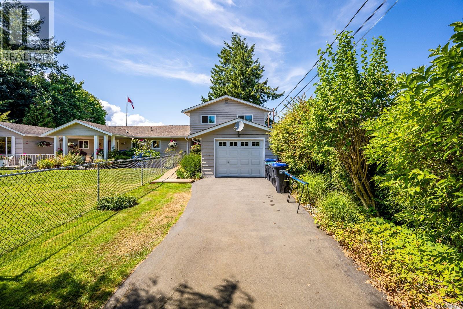 200 Crome Point Rd, Bowser, British Columbia  V0R 1G0 - Photo 27 - 1039183