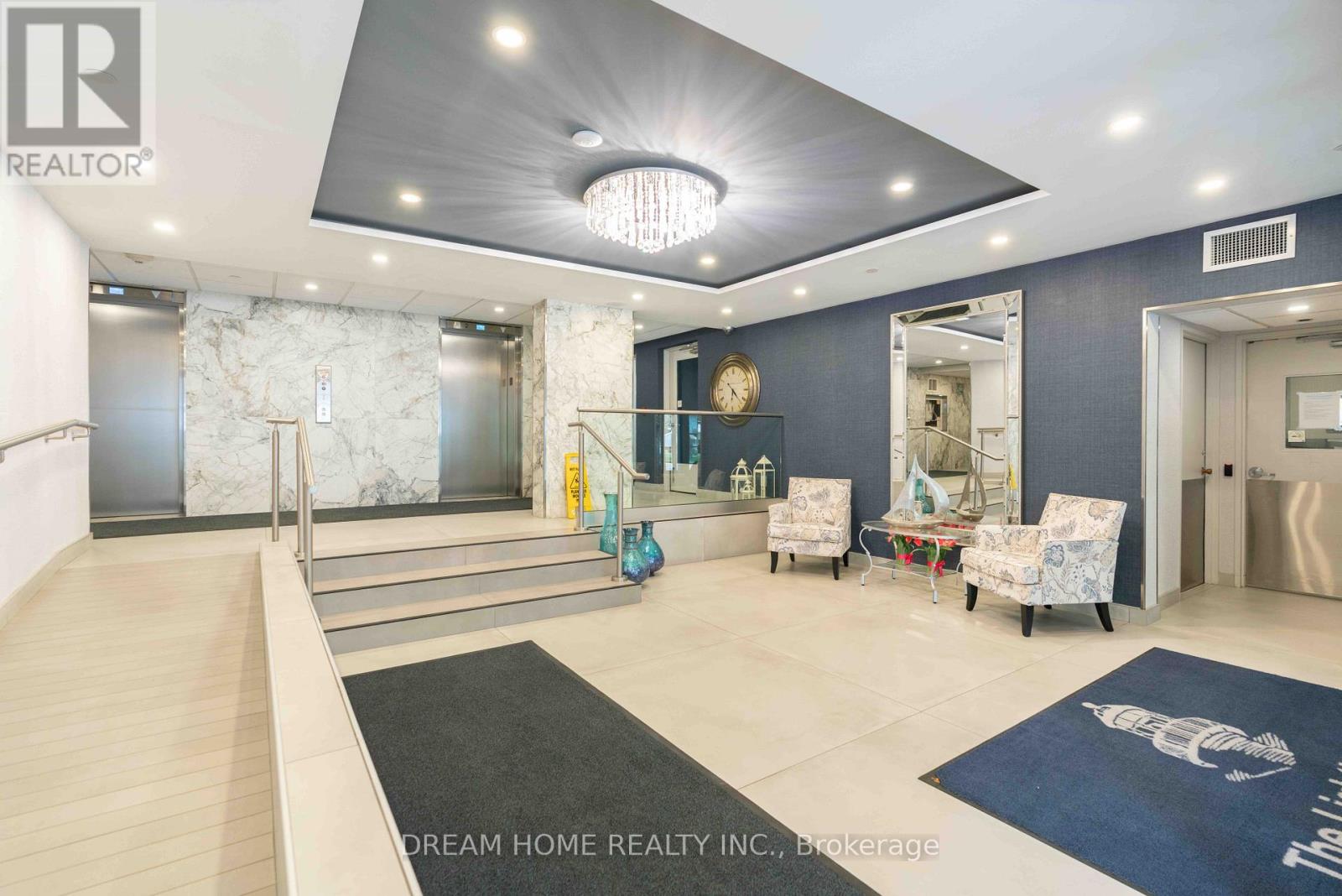 503 - 2263 Marine Drive, Oakville, Ontario  L6L 5K1 - Photo 5 - W13341034