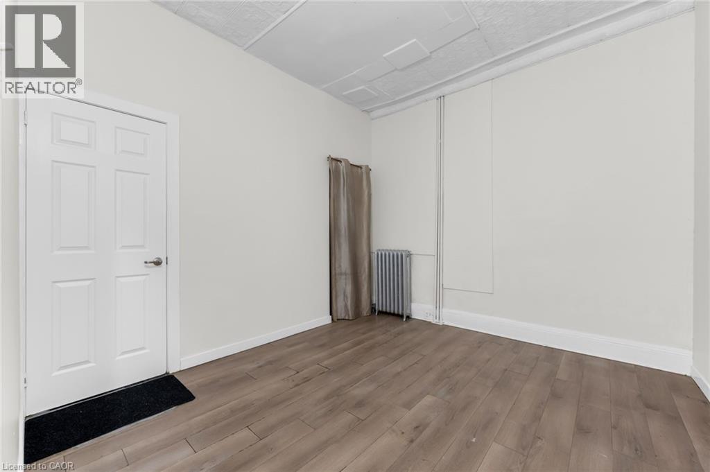 1371 Main Street E, Hamilton, Ontario  L8K 1B8 - Photo 6 - 40836959
