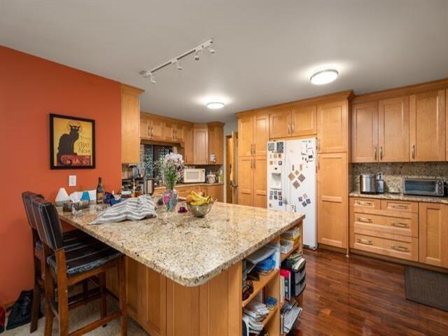13708 20 Avenue, Surrey, British Columbia  V4A 1Z7 - Photo 6 - R3133060