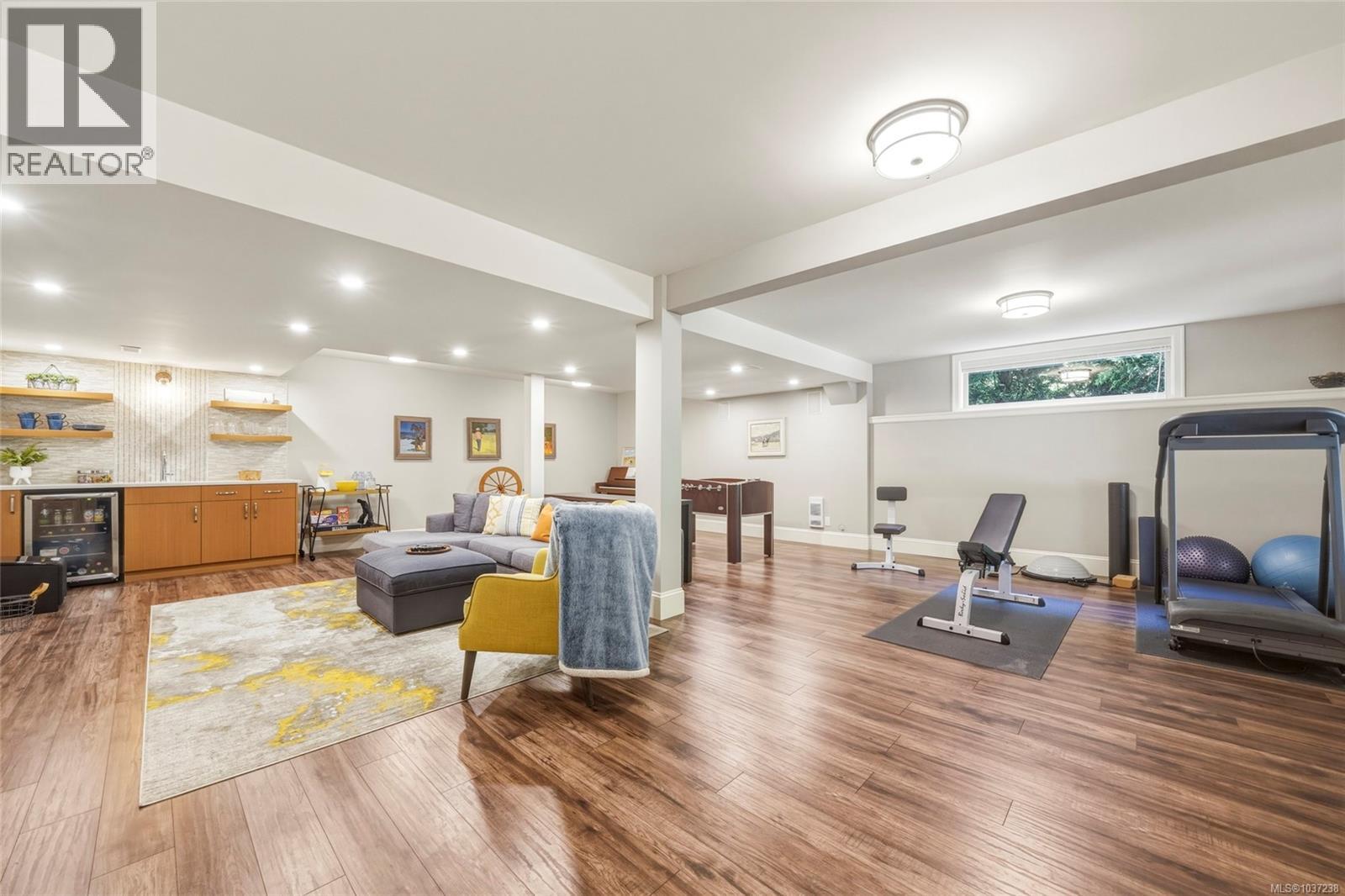 Listing image 53
