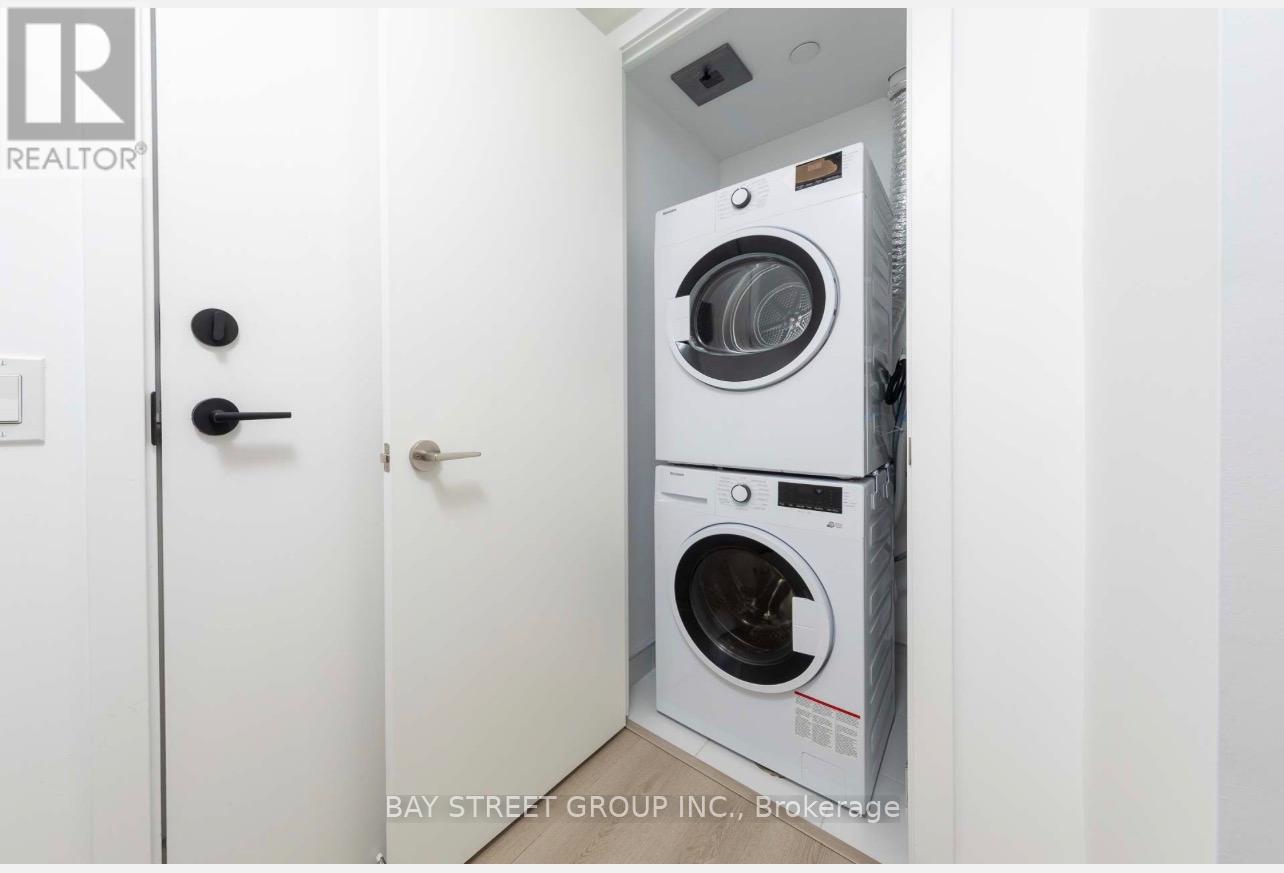 1201 - 100 Queen Street E, Toronto, Ontario  M5C 0B5 - Photo 17 - C13238320