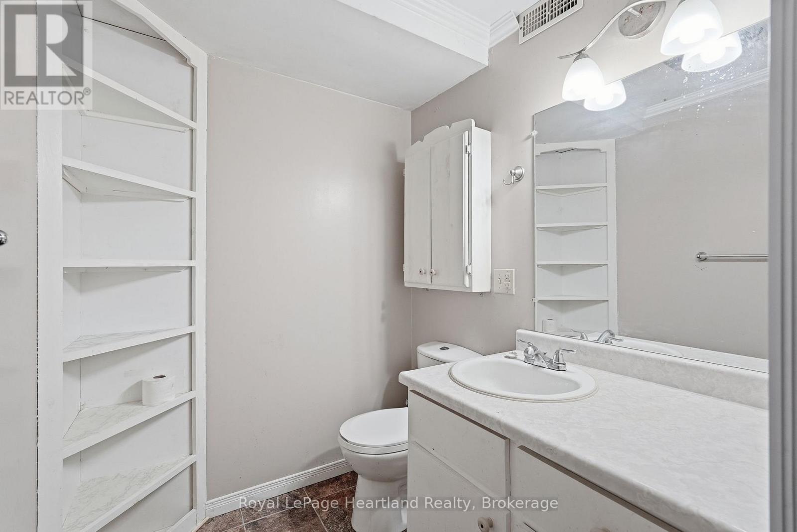476 Carling Terrace, North Huron, Ontario  N0G 2W8 - Photo 29 - X13410062