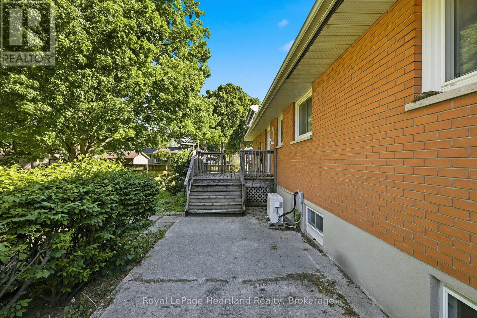 476 Carling Terrace, North Huron, Ontario  N0G 2W8 - Photo 35 - X13410062