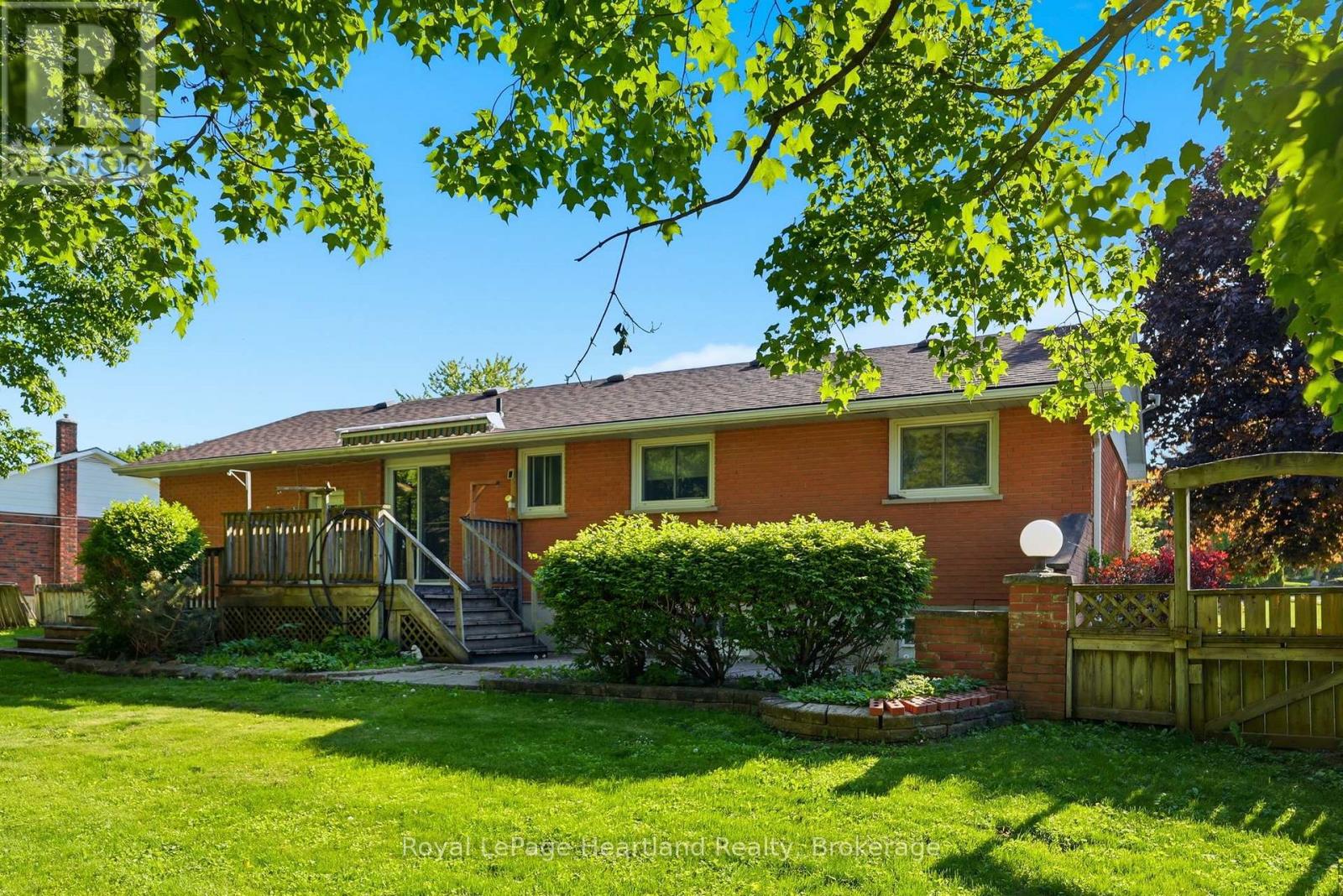 476 Carling Terrace, North Huron, Ontario  N0G 2W8 - Photo 43 - X13410062