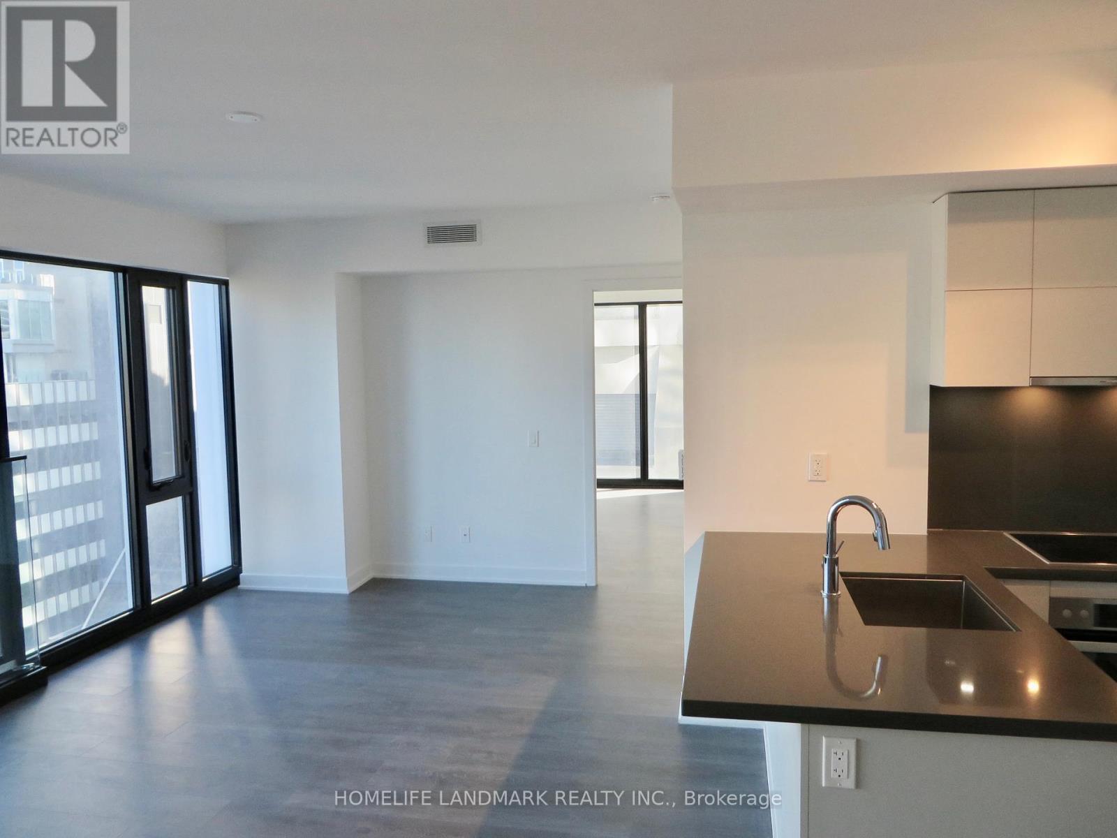 1504 - 188 Cumberland Street, Toronto, Ontario  M5R 0B6 - Photo 12 - C13352928