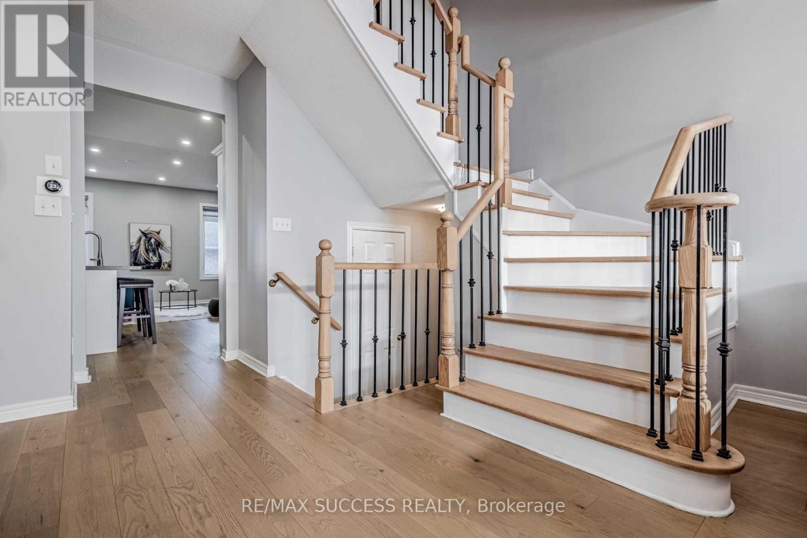 5399 Festival Drive, Mississauga, Ontario  L5M 0G7 - Photo 5 - W13349618