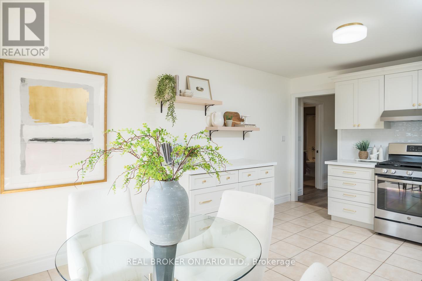 12 Kingsley Road, Halton Hills, Ontario  L7J 2Z5 - Photo 15 - W13410042