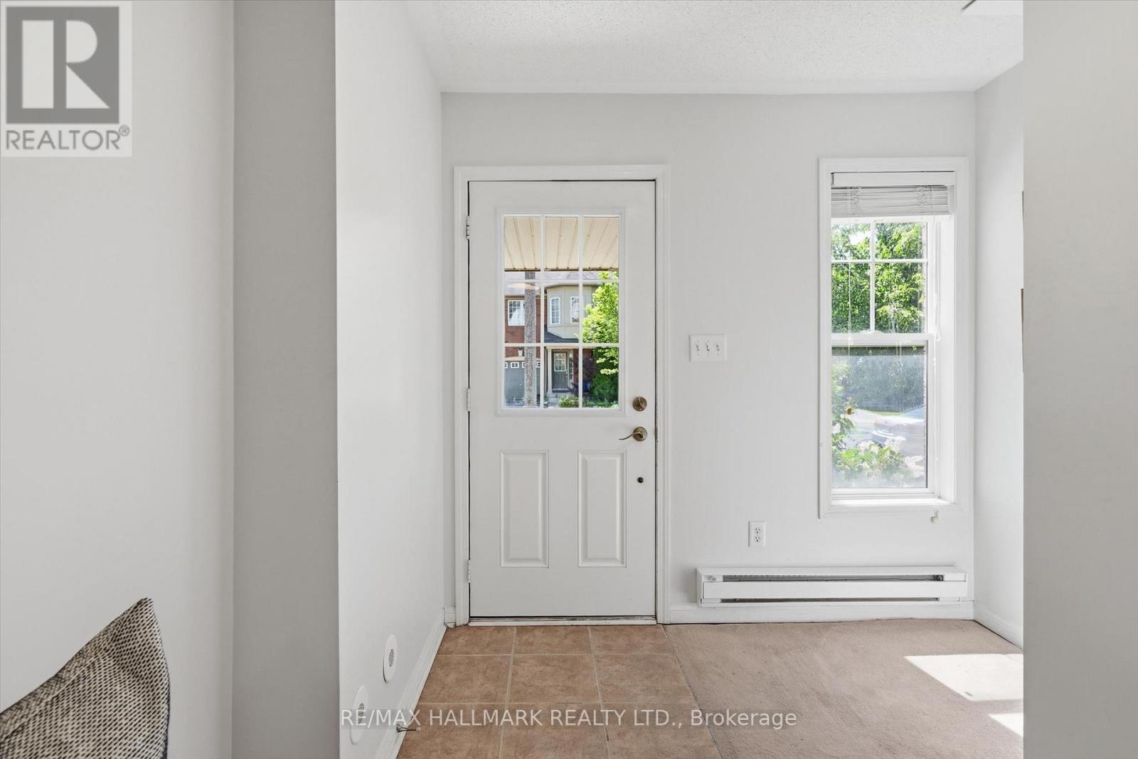 3191 Stornoway Circle, Oakville, Ontario  L6M 5H7 - Photo 4 - W13410064