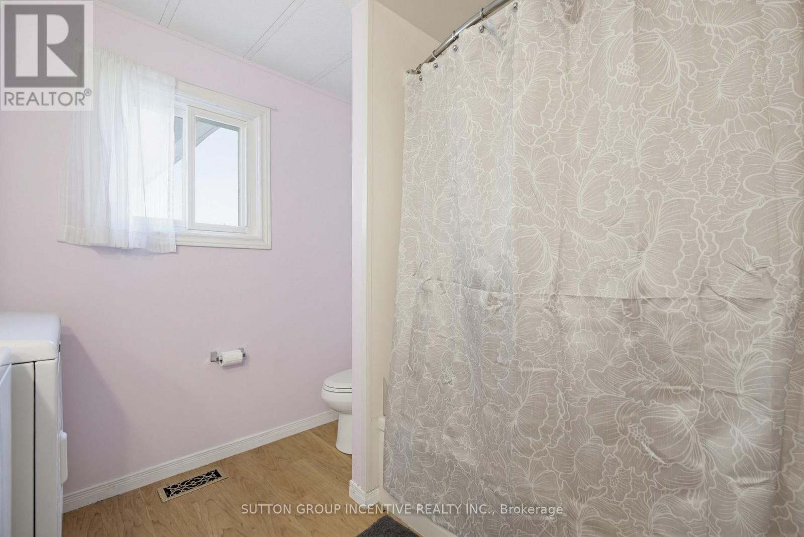 31 Linden Lane, Innisfil, Ontario  L9S 1N8 - Photo 31 - N13284852