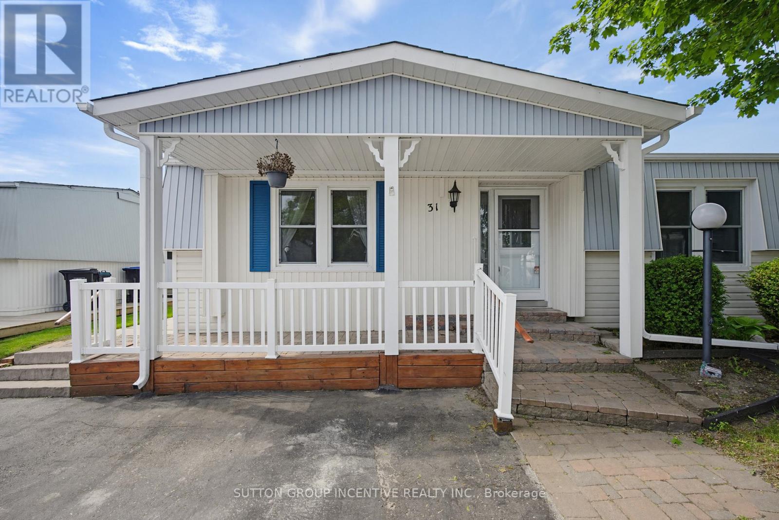 31 Linden Lane, Innisfil, Ontario  L9S 1N8 - Photo 5 - N13284852