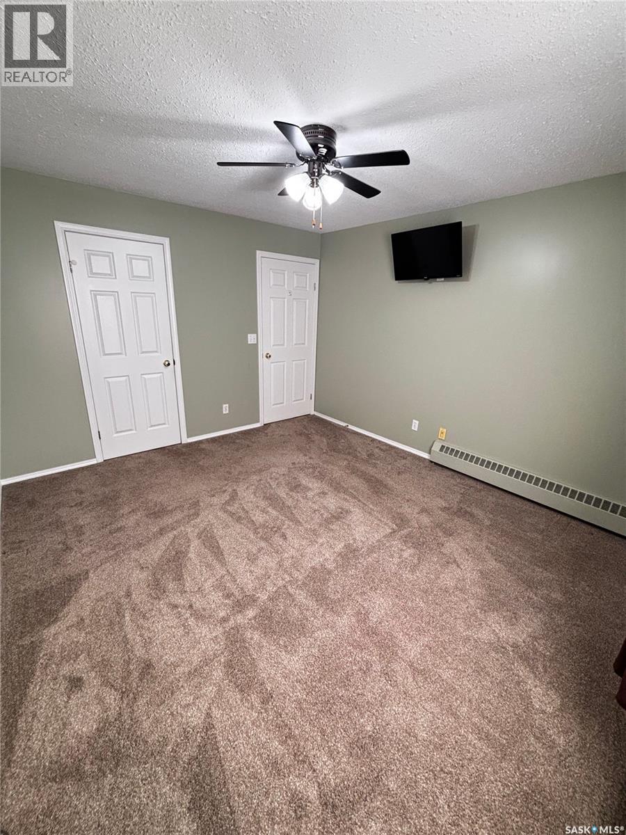 102 1202 1st Avenue Nw, Moose Jaw, Saskatchewan  S6H 3N6 - Photo 17 - SK038396