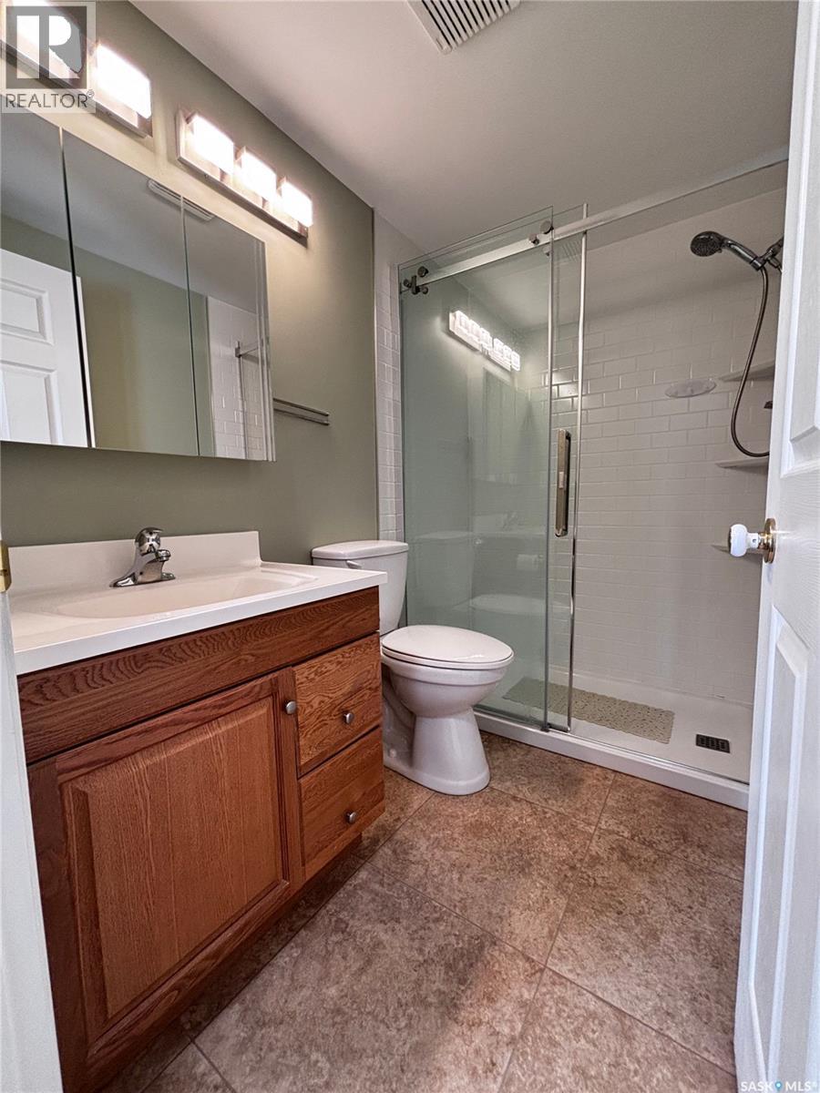102 1202 1st Avenue Nw, Moose Jaw, Saskatchewan  S6H 3N6 - Photo 20 - SK038396