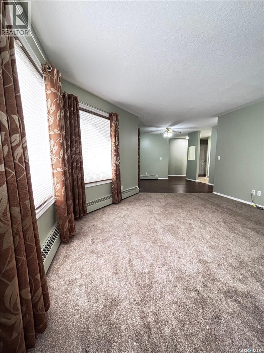 102 1202 1st Avenue Nw, Moose Jaw, Saskatchewan  S6H 3N6 - Photo 8 - SK038396