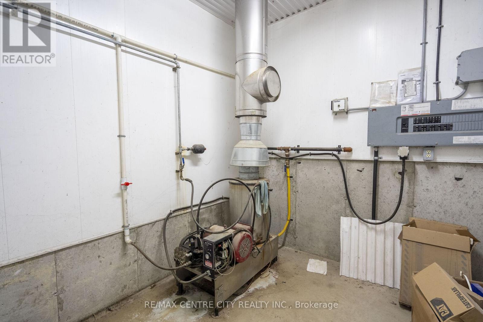 13875 Gosnell Line, Chatham-Kent, Ontario N0P 1T0 - Photo 17 - X13410094