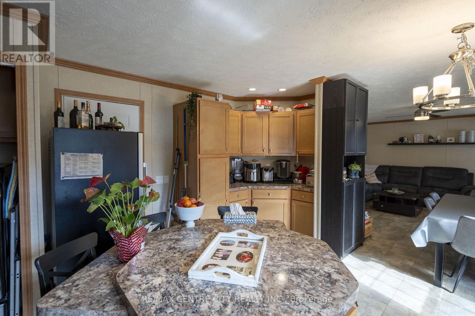 13875 Gosnell Line, Chatham-Kent, Ontario N0P 1T0 - Photo 36 - X13410094