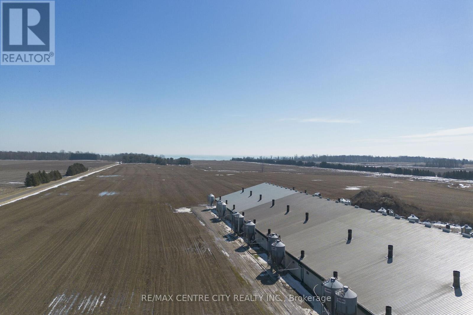 18692 Palmyra Road, Chatham-Kent, Ontario N0P 2C0 - Photo 5 - X13410096