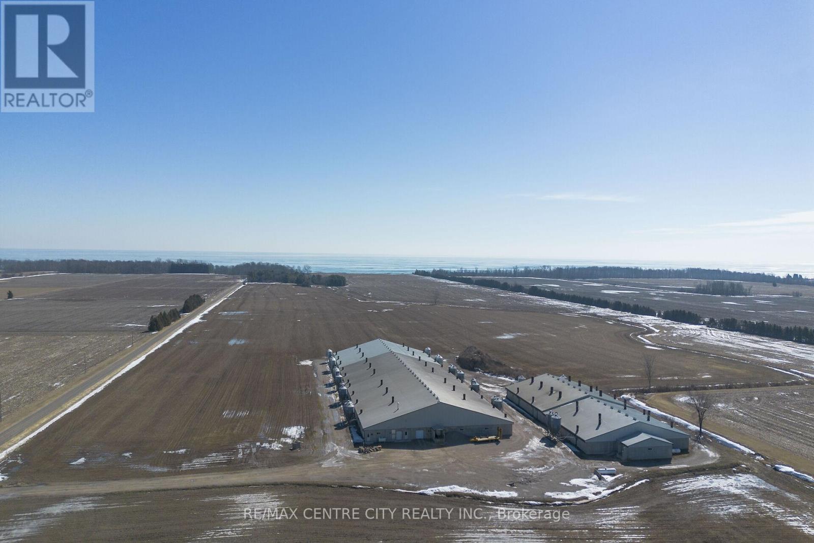 18692 Palmyra Road, Chatham-Kent, Ontario N0P 2C0 - Photo 9 - X13410096
