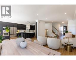 916 STEEPLERIDGE Court, Kitchener, Ontario