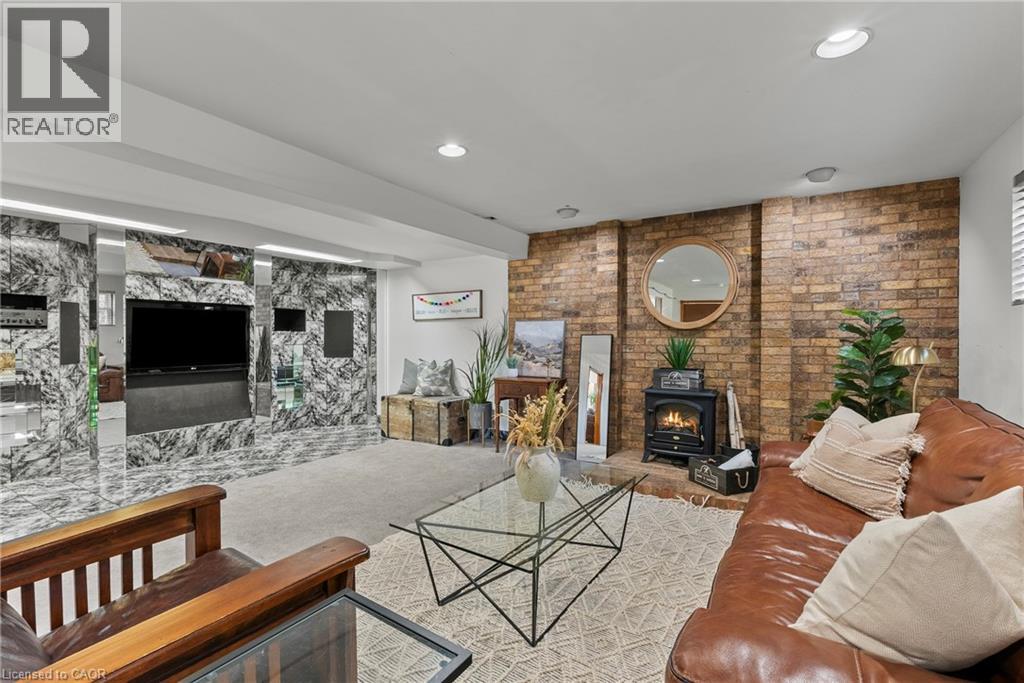 83 Amberwood Street, Stoney Creek, Ontario  L8J 1Z8 - Photo 27 - 40837356