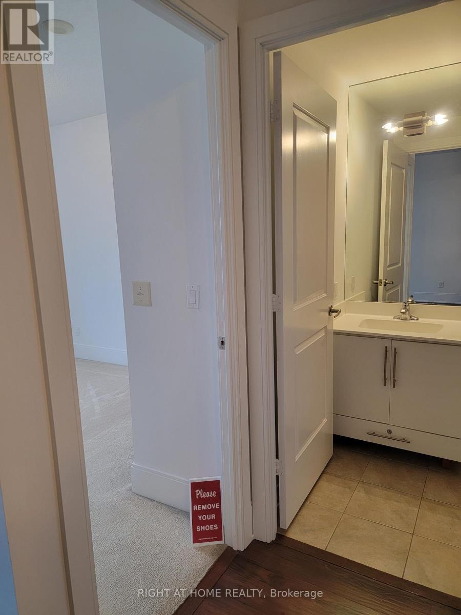 2306 - 330 Burnhamthorpe Road W, Mississauga, Ontario  L5B 0E1 - Photo 14 - W13410070