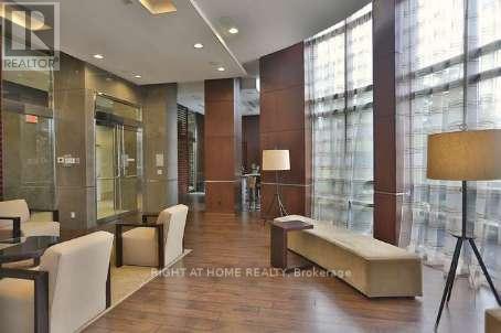 2306 - 330 Burnhamthorpe Road W, Mississauga, Ontario  L5B 0E1 - Photo 19 - W13410070