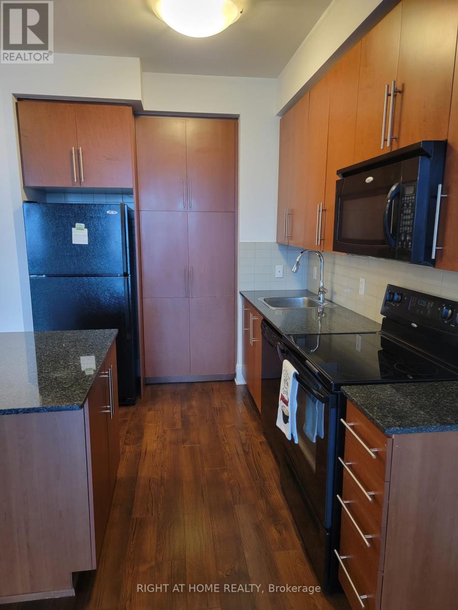 2306 - 330 Burnhamthorpe Road W, Mississauga, Ontario  L5B 0E1 - Photo 5 - W13410070