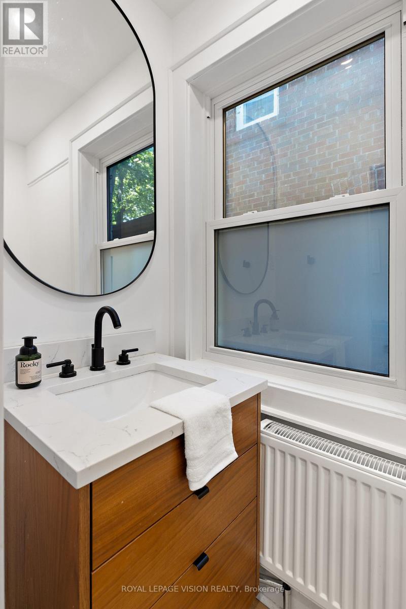 221 Bedford Park Avenue, Toronto, Ontario  M5M 1J4 - Photo 13 - C13287664