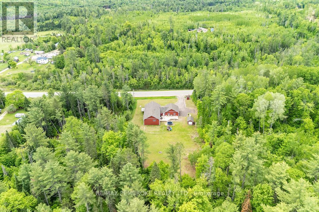 616 Barron Canyon Road, Petawawa, Ontario  K8A 6W7 - Photo 38 - X12719758