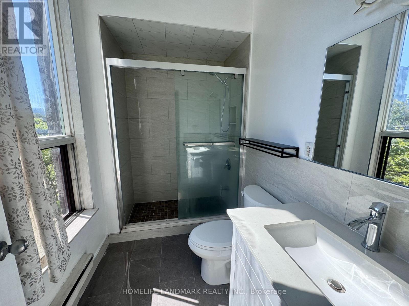 3rd Fl #2 - 450 Spadina Avenue, Toronto, Ontario  M5T 2G8 - Photo 10 - C13410106