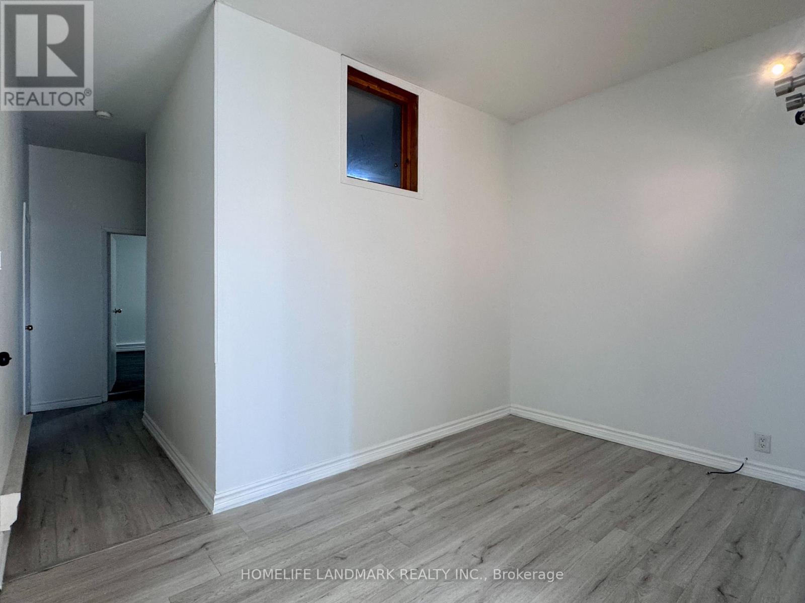 3rd Fl #2 - 450 Spadina Avenue, Toronto, Ontario  M5T 2G8 - Photo 4 - C13410106