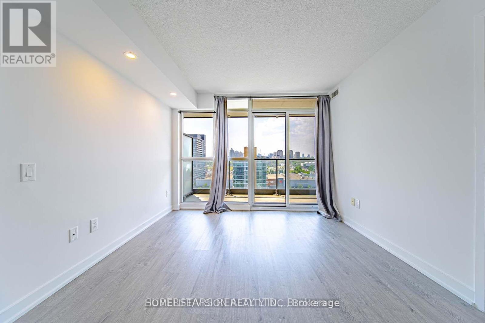 1606 - 33 Singer Court, Toronto, Ontario  M2K 0B4 - Photo 6 - C13410116