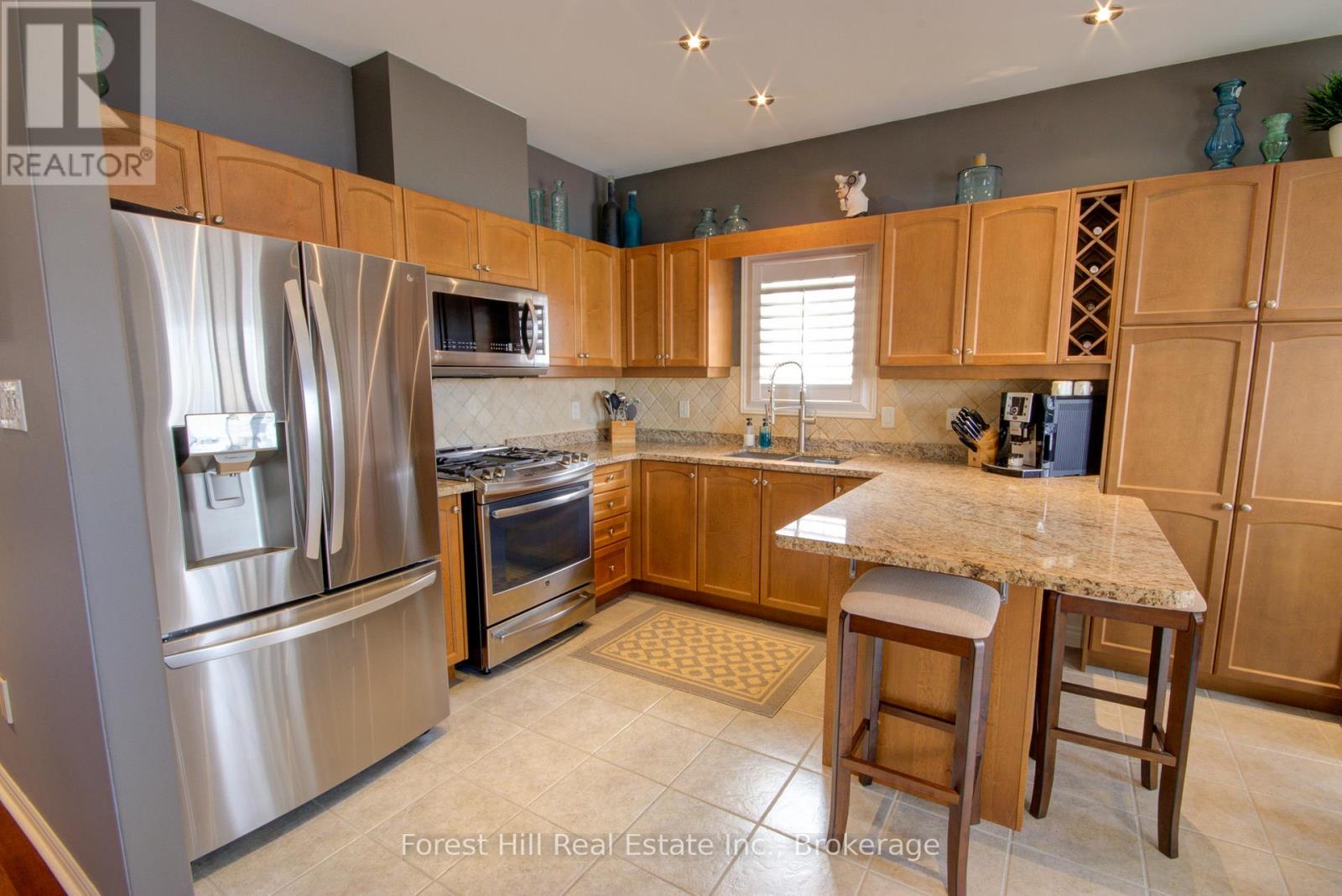 68 Silver Trail S, Barrie, Ontario  L4N 3P2 - Photo 23 - S13410110
