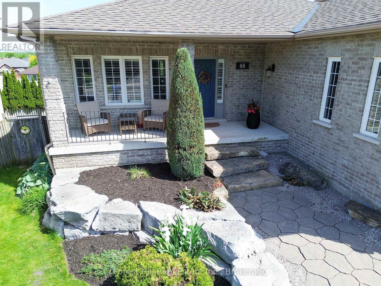 68 Silver Trail S, Barrie, Ontario  L4N 3P2 - Photo 6 - S13410110