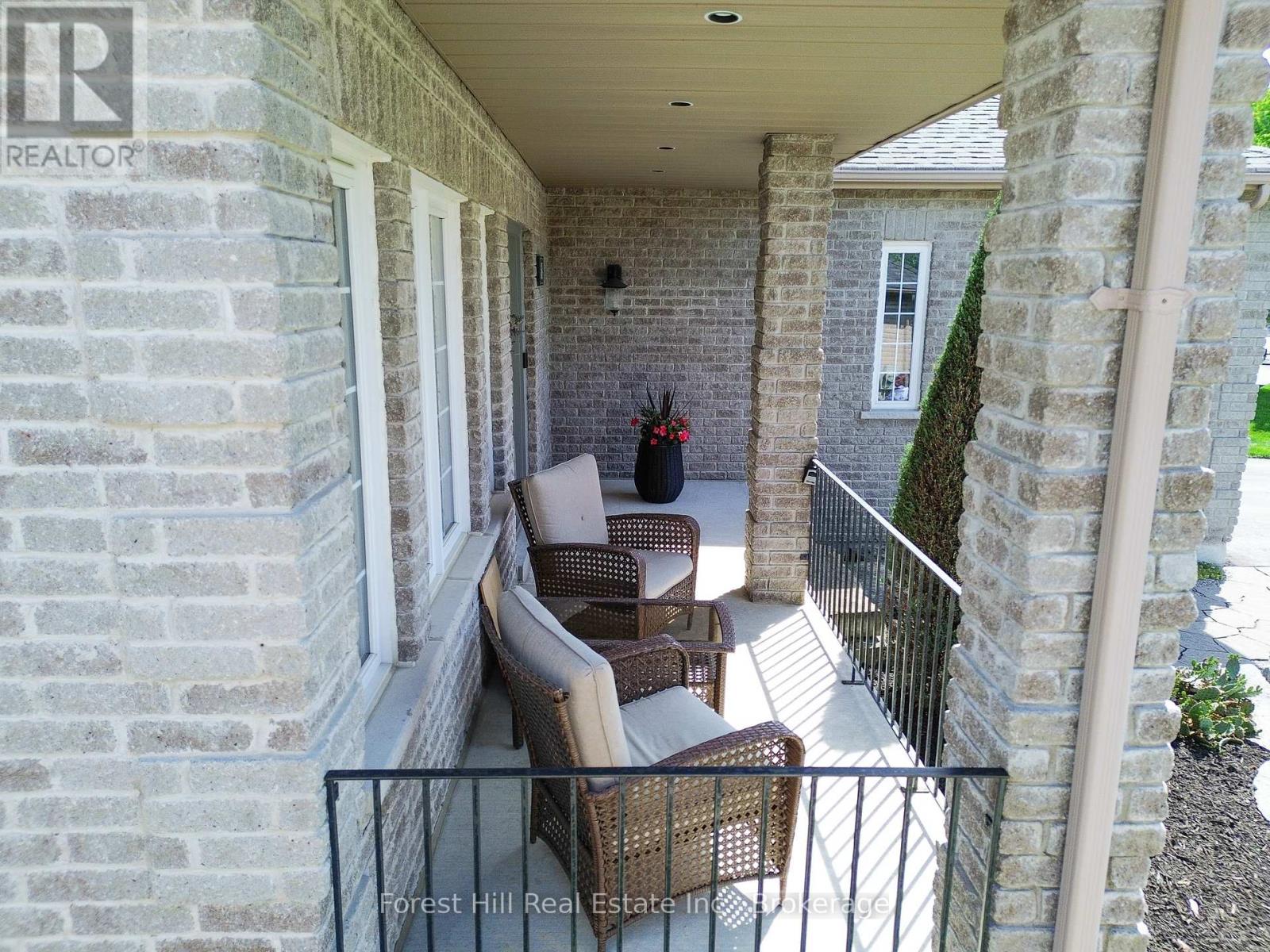 68 Silver Trail S, Barrie, Ontario  L4N 3P2 - Photo 7 - S13410110