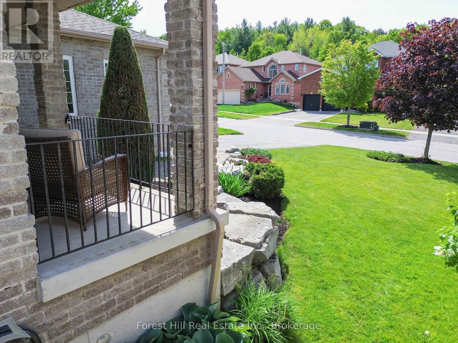 68 Silver Trail S, Barrie, Ontario  L4N 3P2 - Photo 8 - S13410110