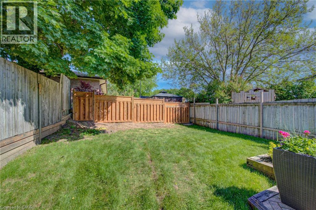 7 Harvest Court, Kitchener, Ontario  N2P 1T3 - Photo 23 - 40835205