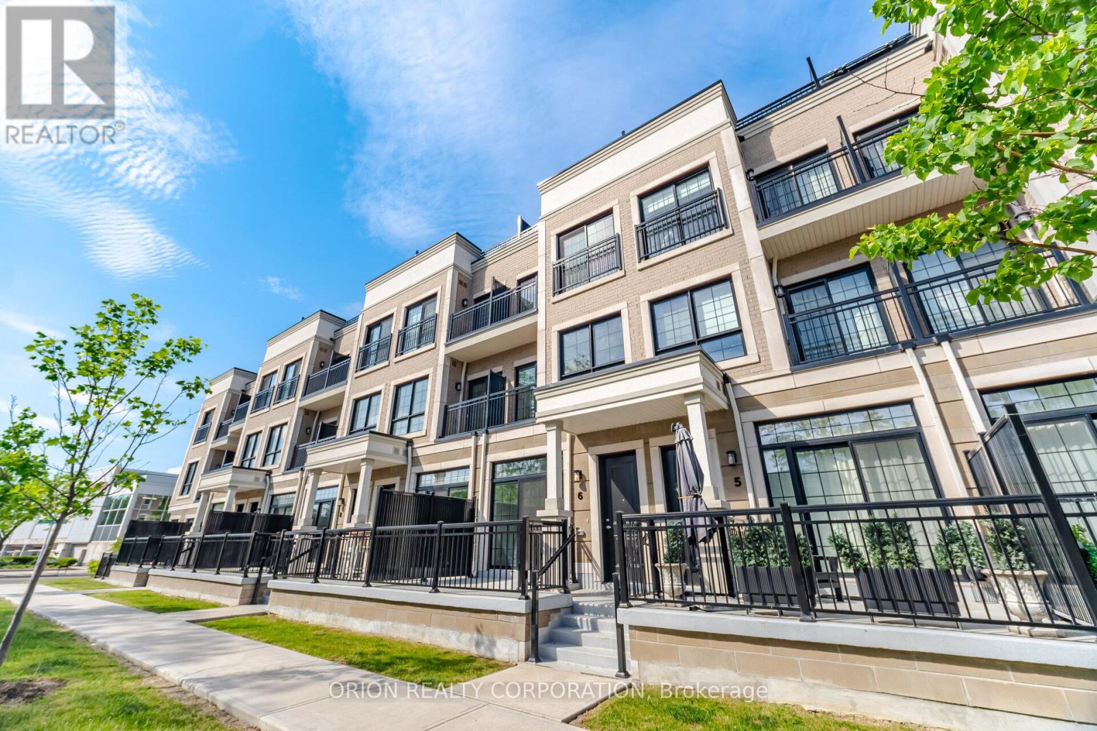 6 - 95 BROOKFIELD ROAD, Oakville, Ontario