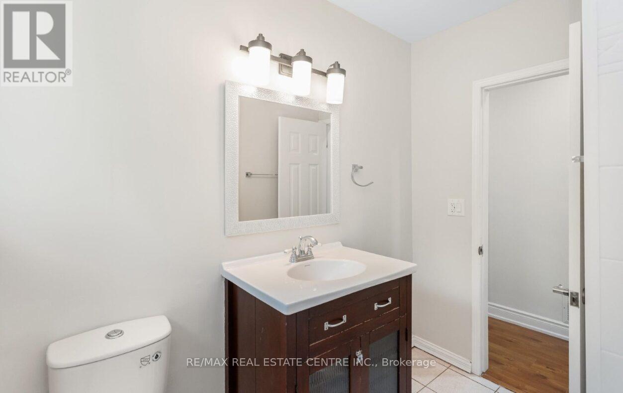 474 Seaton Drive, Oakville, Ontario  L6L 3Y5 - Photo 36 - W13247812