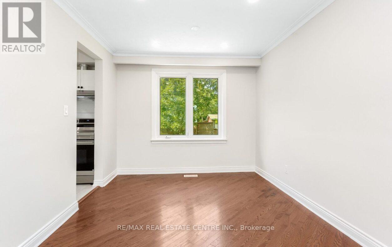 474 Seaton Drive, Oakville, Ontario  L6L 3Y5 - Photo 15 - W13247812