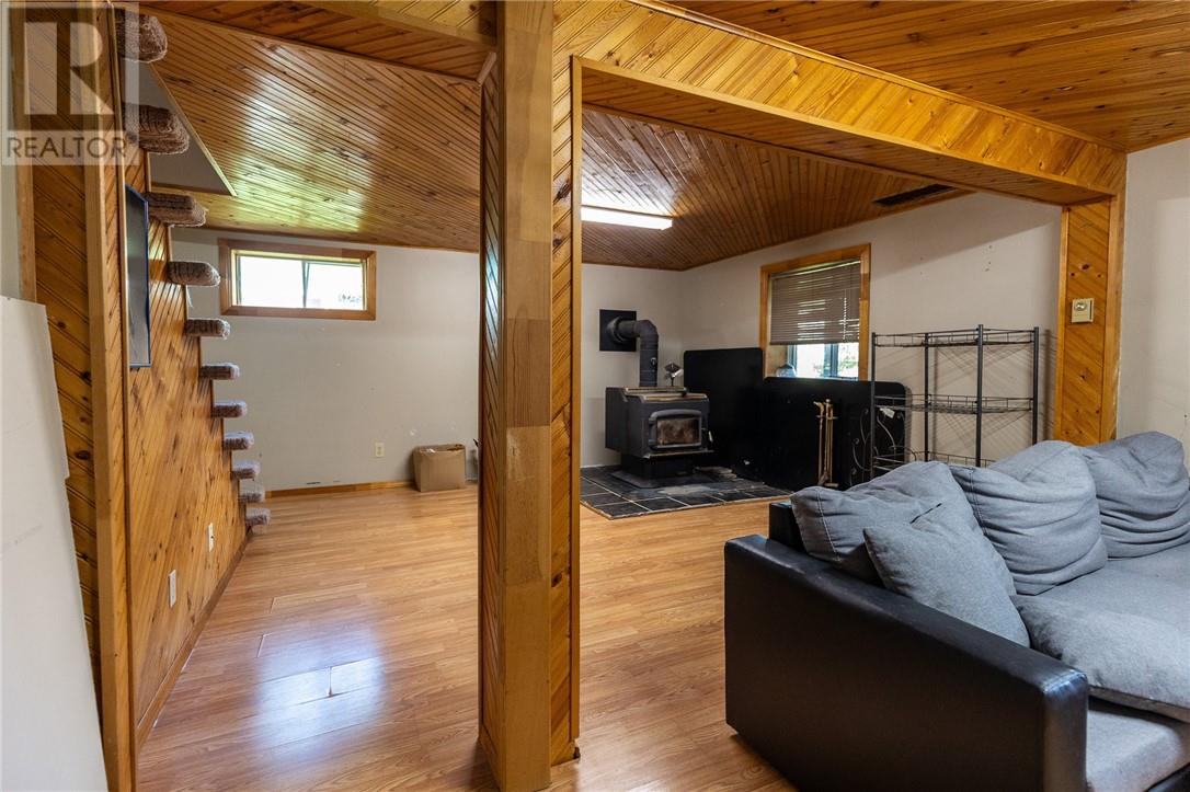 8 Beauchamp Drive, Espanola, Ontario  P5E 1R1 - Photo 27 - 2128359