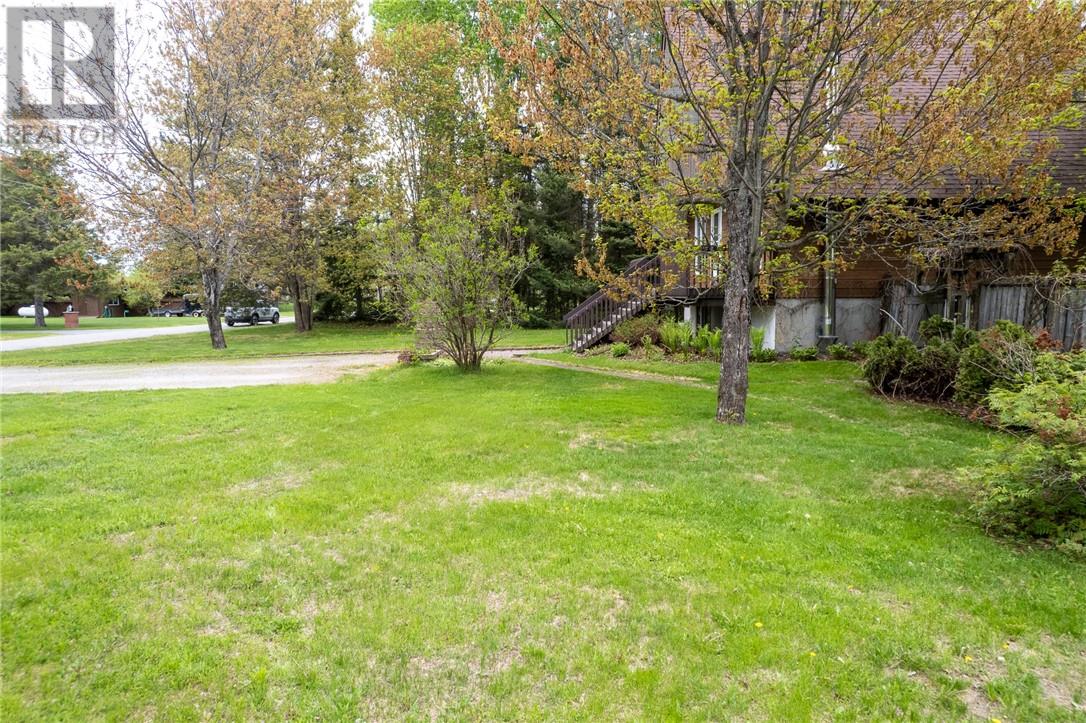 8 Beauchamp Drive, Espanola, Ontario  P5E 1R1 - Photo 35 - 2128359