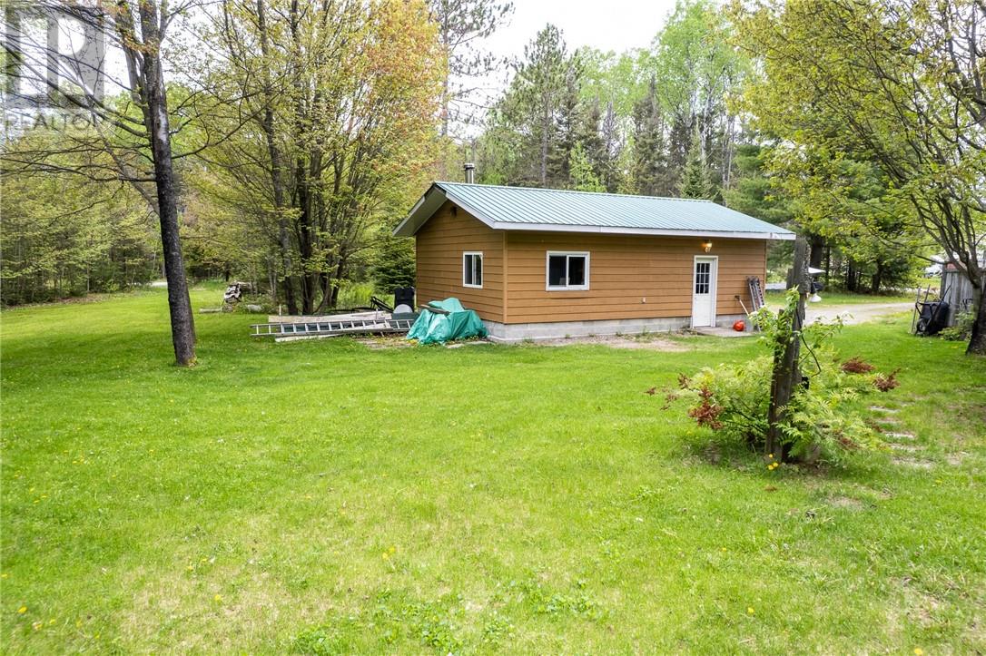 8 Beauchamp Drive, Espanola, Ontario  P5E 1R1 - Photo 36 - 2128359