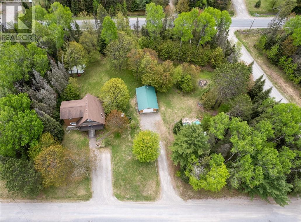 8 Beauchamp Drive, Espanola, Ontario  P5E 1R1 - Photo 4 - 2128359