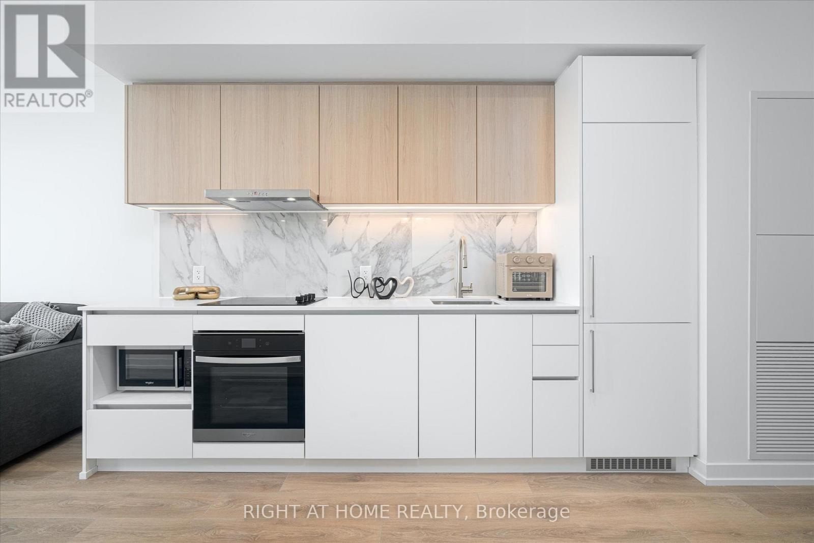 Lph12 - 1100 Sheppard Avenue W, Toronto, Ontario  M3J 0H1 - Photo 10 - W13410102